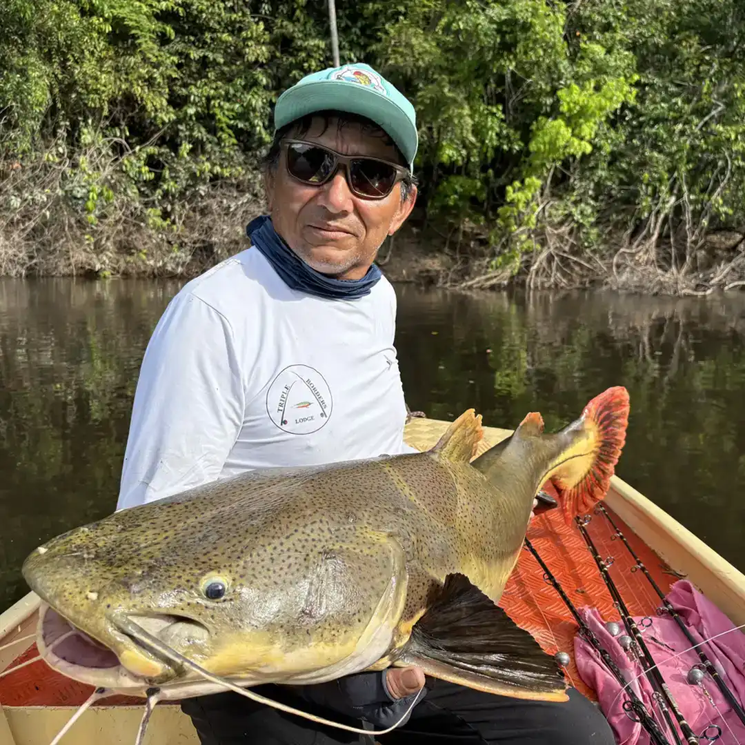 pesca-da-pirarara-no-amazona-rio-teles-pires-triple-borders-lodge-hotel_43_resultado